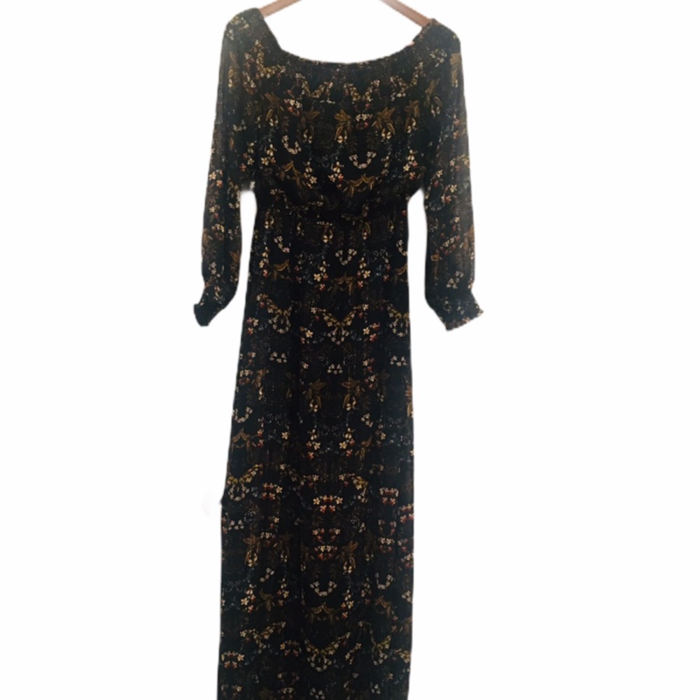 jealous tomato maxi dress size S Off the shoulder